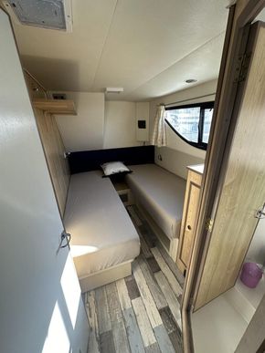 Cabine