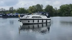 1977 Fairline Mirage Aft Cockpit