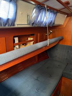 1986 Hallbeg-Rassy 29