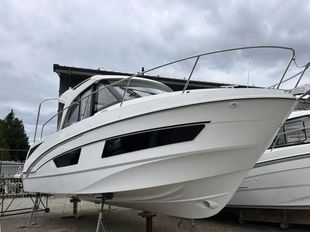 2023 Beneteau Antares 9
