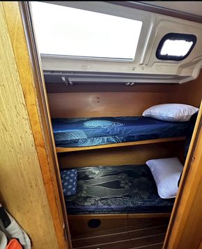 Jeanneau 53 Yacht for Sale in Malaysia