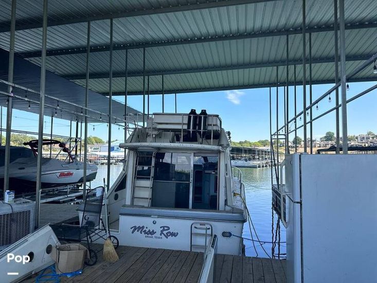 1988 Sea Ray 345 sedan bridge