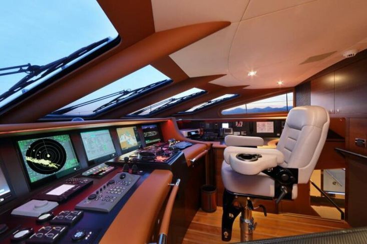 2011 Heesen Yachts Heesen 3700