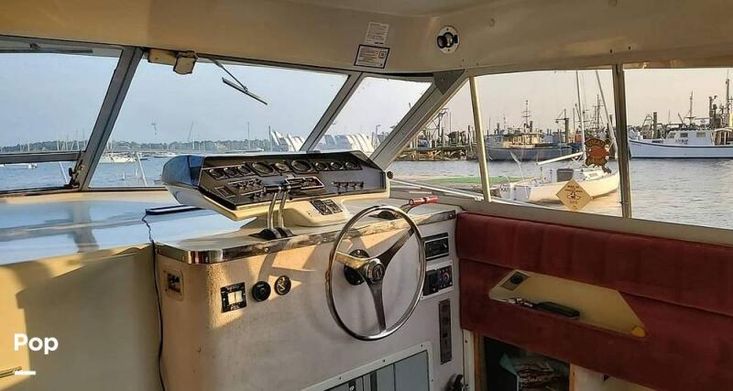 1983 Trojan 32 sport fisher