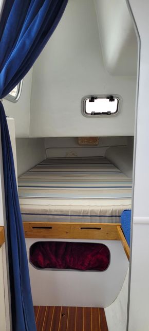 Aft cabin - starboard hull
