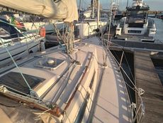1982 Beneteau First 38