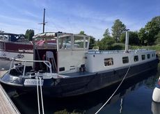 PETER NICHOLLS BARGE "PROSPERO"