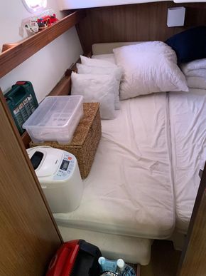 2012 Bavaria Sport 43 Hard Top 33