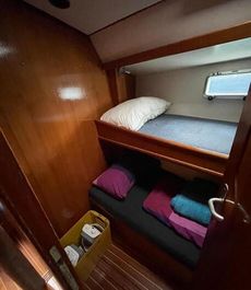 Sun Odyssey 44