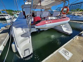 PDQ Antares 44  - Stern