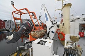 Rescue boat