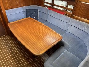 Saloon table