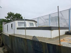 Houseboat 43ft  - Coachroof/Wheelhouse