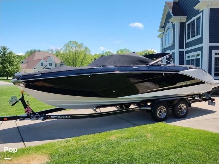 2017 Scarab 255 platinum