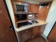 2009 Crownline 340 CR
