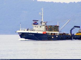 Elizabeta Tri-Purse Seiner   Trawler,without fishing licence