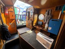 Dolffin Glas-41ft 1994 R & D Fabrications 4 berth traditional stern na