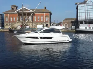 2010 Jeanneau Leader 9