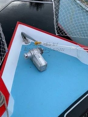 Marshall 42  - Foredeck