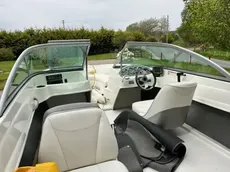 2009 Bayliner 175