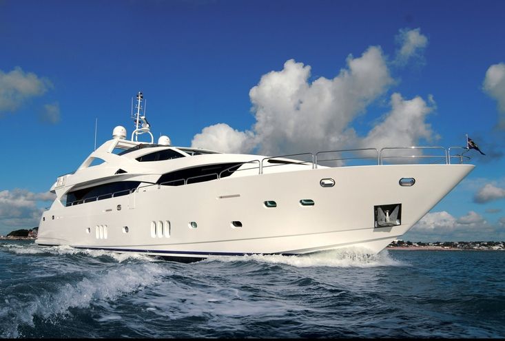 34 Metre Yacht