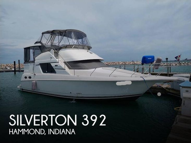 1999 Silverton 392