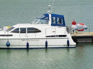 Broom Ocean 38