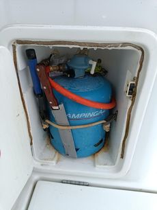 Jeanneau Merry Fisher 805 in outstanding condition
