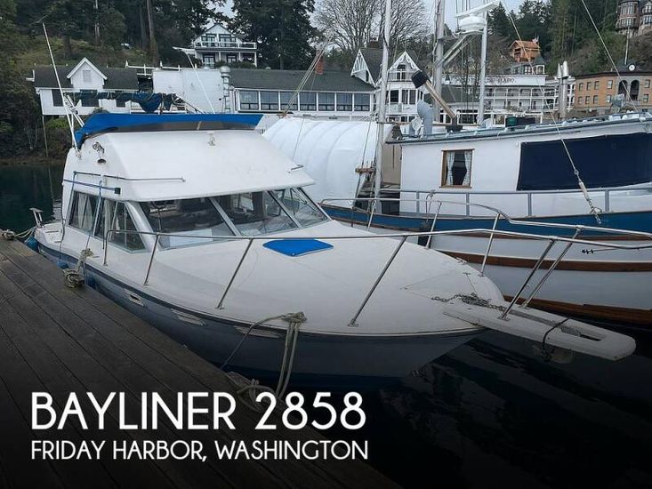 1989 Bayliner 2858 command