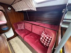 1981 Beneteau First 35