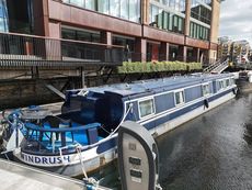 2004 Widebeam 60 x 10 Cruiser Stern