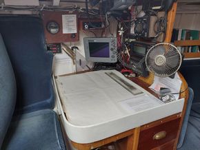 Curtis and Pape One Off Masthead Sloop  - Nav Station