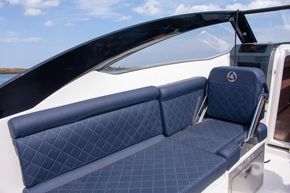 2024 Parker 630  Day Cruiser 30