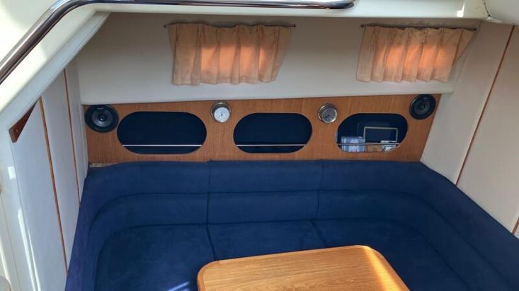 2001 Hardy 32 Commander