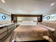 2018 Fairline Squadron 53