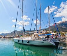 2003 Bavaria 44 Owner's Version