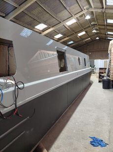 Brand New 47ft Cruiser stern.