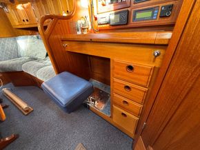 Najad 361  - Navigation Station