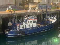 TRAWLER LONG LINER COMMERCIAL FISHING  