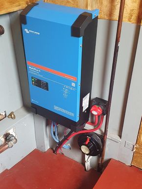 Victron Multiplus 11