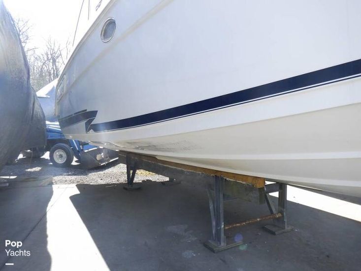 2000 Mercruiser 32 express