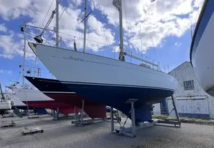 1973 Camper & Nicholson 35