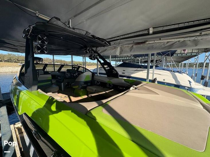 2017 Malibu wakesetter 23 lsv