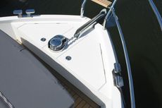 2015 Sealine C330