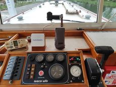 Branson design barge