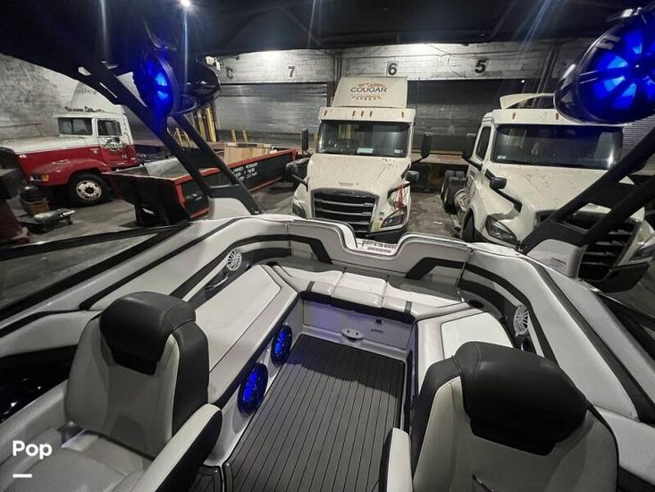 2018 Yamaha 242 limited se