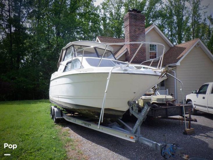 2005 Bayliner 242 classic