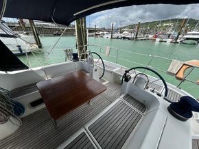 2004 Beneteau Oceanis 473 10