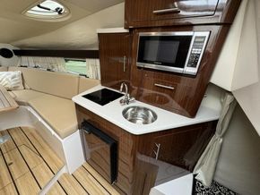 2015 Regal 28 Express 20