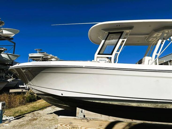 2021 Robalo r 272